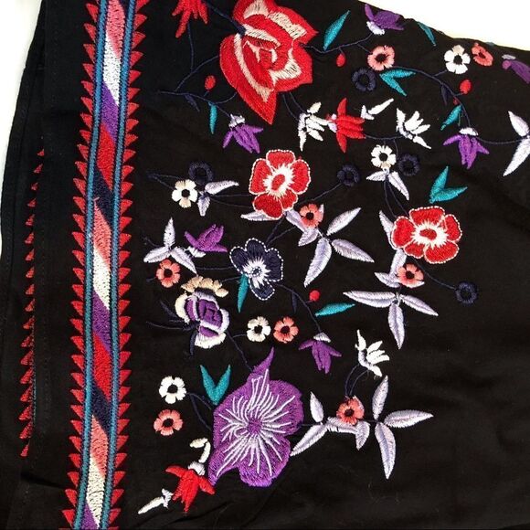 Parker Adelise Embroidered Cold Shoulder Top - Picture 10 of 16